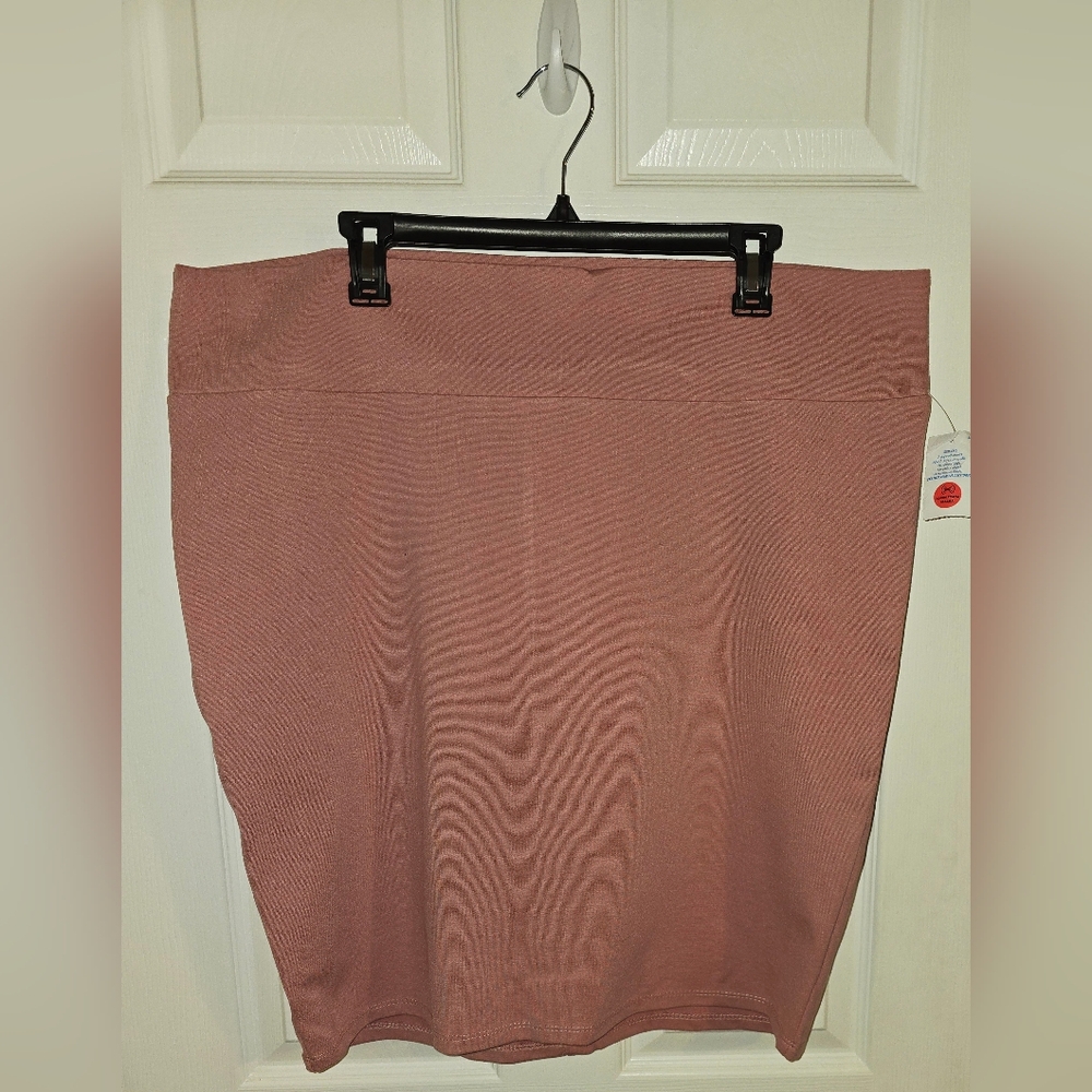 Plus Size Pencil Skirt